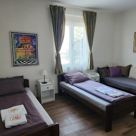 Roomsapartments Popcourt Tenis Centar * Pančevo