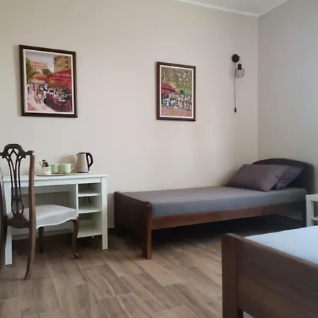 Aparthotel Roomsapartments Popcourt