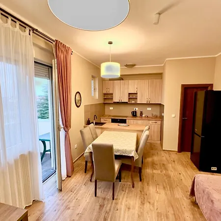 Roomsapartments Popcourt Tenis Centar * Pančevo