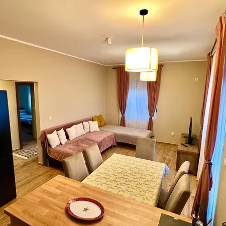 Roomsapartments Popcourt Tenis Centar 아파트호텔